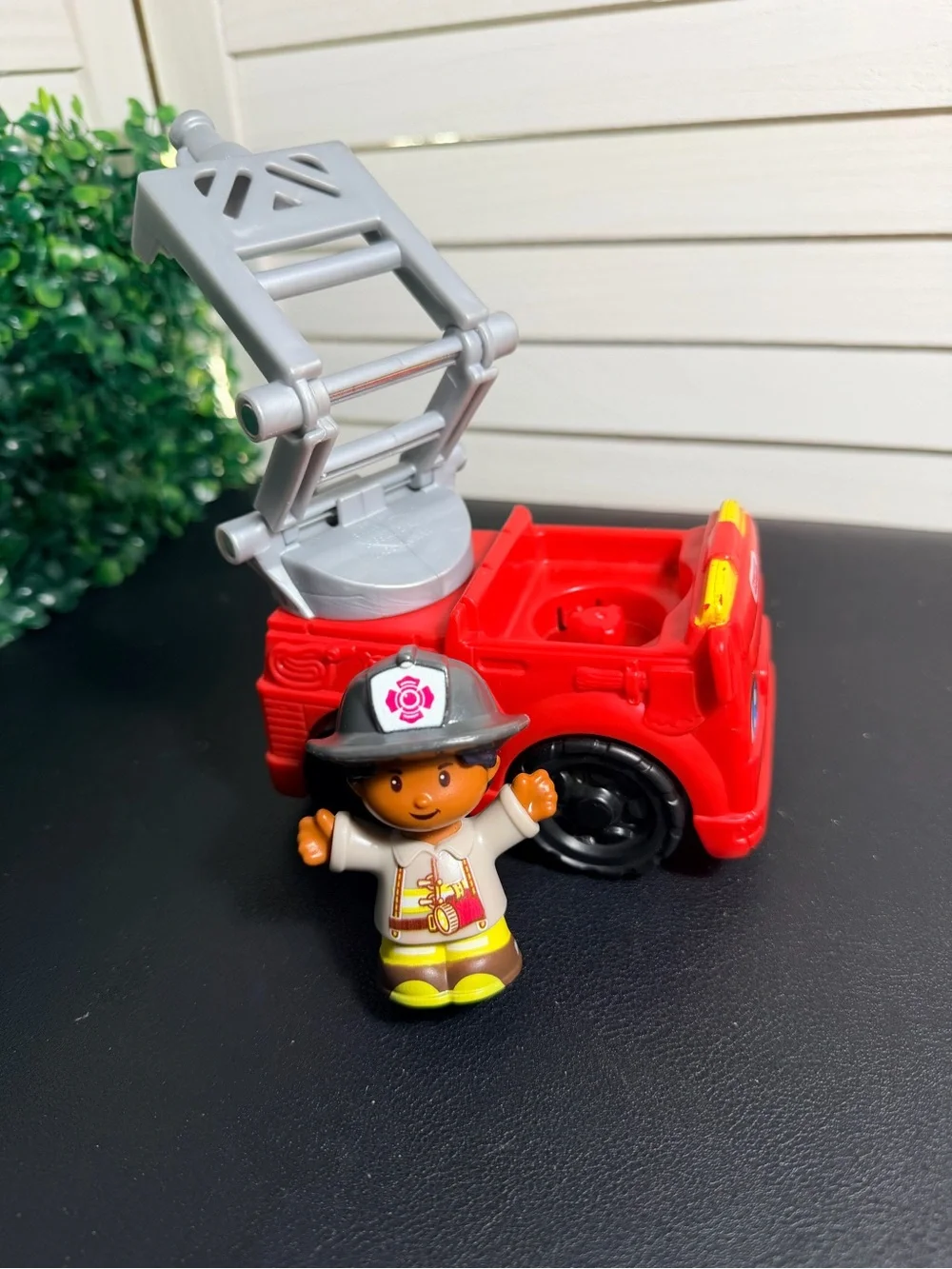Fisher-Price Little People Red Fire Rescue Truck with Black-Helmet Firefighter